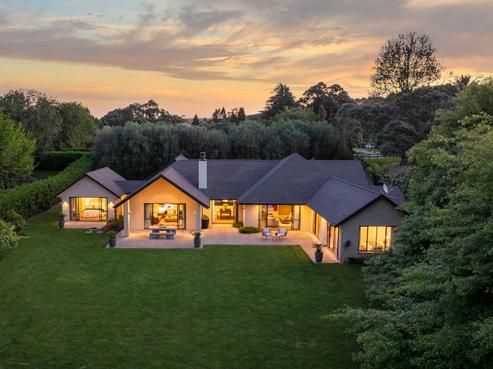 13 Helland Drive, Bombay