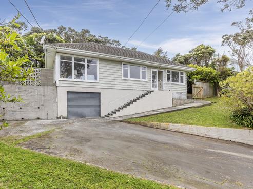 7 Miles Crescent, Newlands