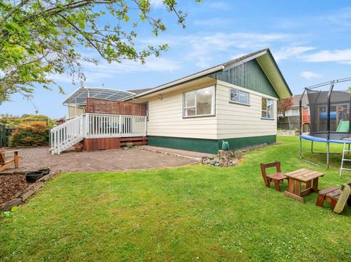 16 Tamworth Close, Manurewa