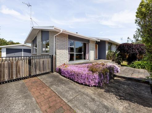 36 Caernarvon Street, Dinsdale