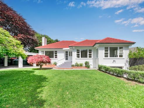2 Kohekohe Road, Waikanae