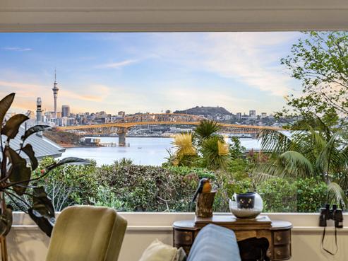 34 Seaview Avenue, Northcote