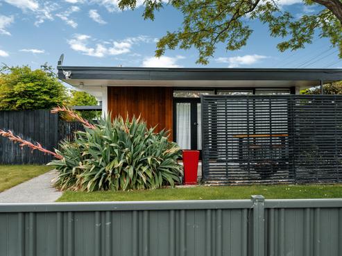 49 Royal Terrace, Alexandra