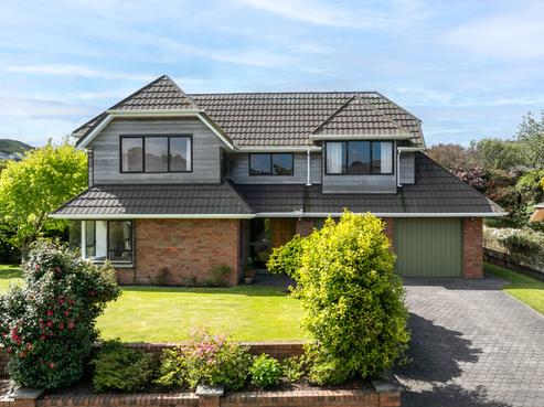 46 Burbank Crescent, Churton Park