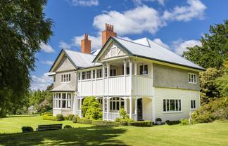 Gunyah Estate - History, Grandeur and Distinction