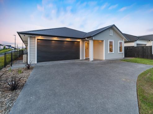 49 John Fair Drive, Wainui