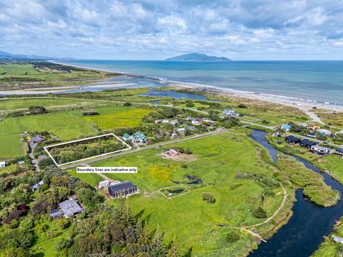 21A Atkinson Avenue, Otaki Beach