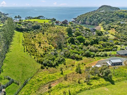 13 Piwaiwaka Way, Tutukaka