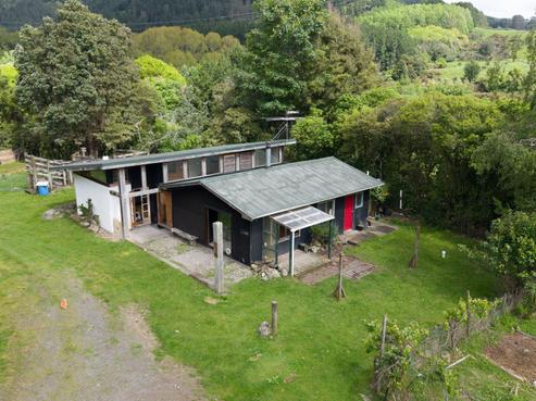 302 North Manakau Road, Manakau