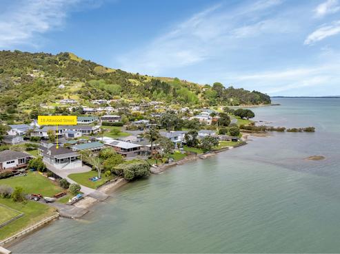 18 Attwood Street, Tamaterau