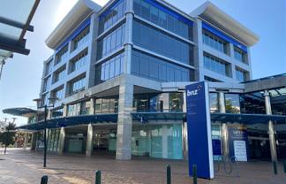 Big On Size, Views, and Convenience