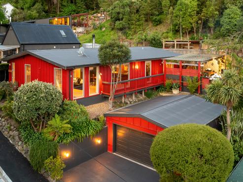 54 Hawkhurst Road, Lyttelton