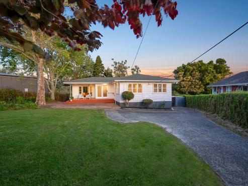 16 Eversleigh Road, Belmont
