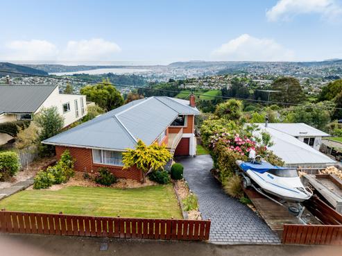 18 Dalrymple Street, Pine Hill