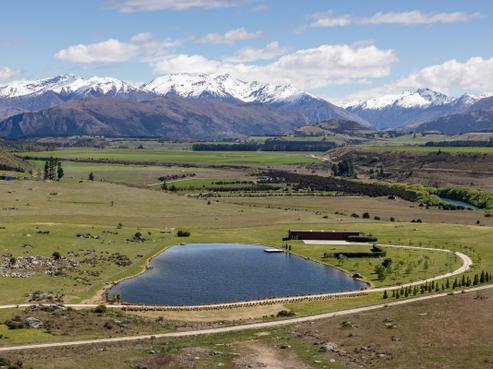 186 Stevenson Road, Luggate