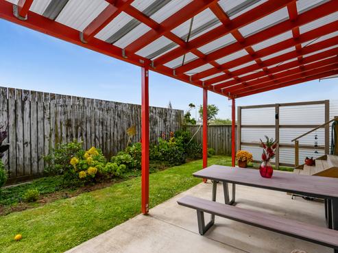 11 Tasman Street, Opunake