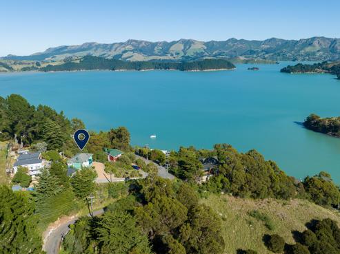 64 Bayview Road, Charteris Bay