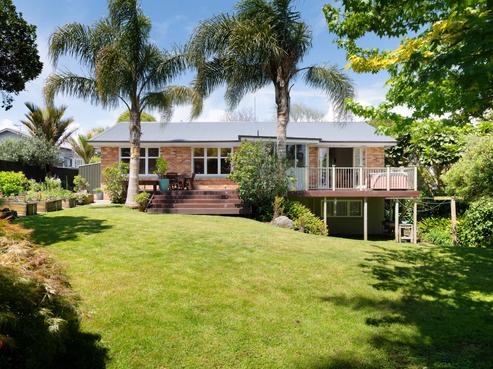 353 Cobham Drive, Hillcrest