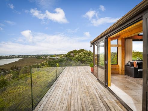 143 West Harbour Drive, West Harbour