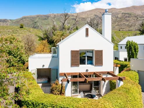 7 Meadowbrook Place, Wanaka