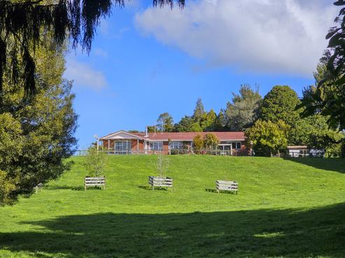 118 South Road, Mamaku
