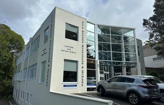 Modern Offices with Parking in Great Location