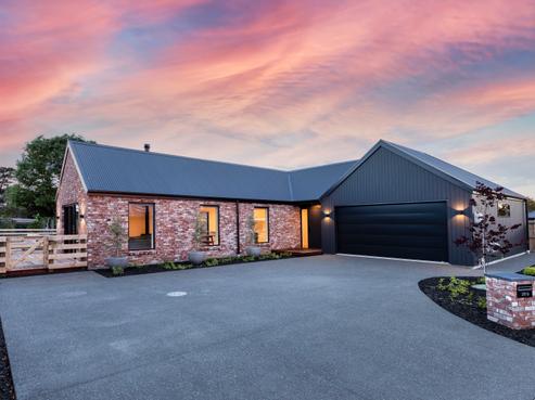 28B Foster Place, Amberley