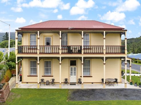 1 Coach Road, Fairfield
