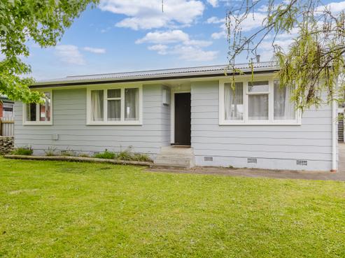 79 Robinson Crescent, Westbrook