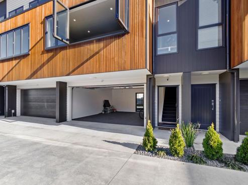 7/24 Liverpool Street, Hamilton Central