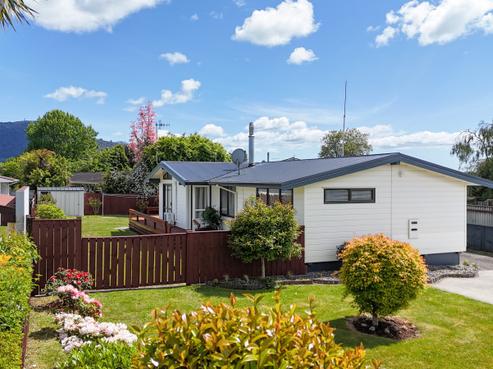 36 Neri Crescent, Westbrook