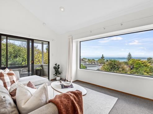 33B Masterton Road, Rothesay Bay