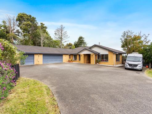 577 Redoubt Road, Flat Bush