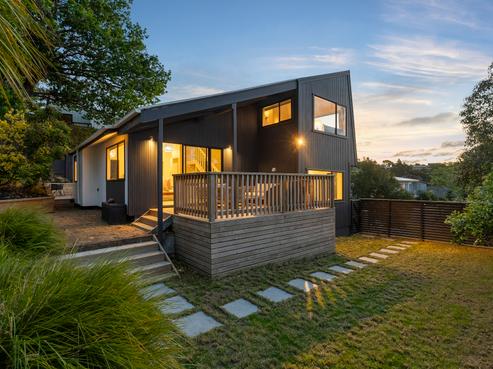 1/4 Catrina Avenue, Birkenhead