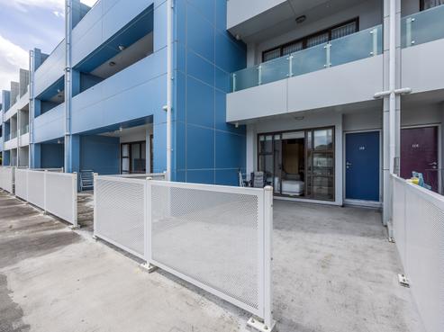 112/3 Morningside Drive, Morningside