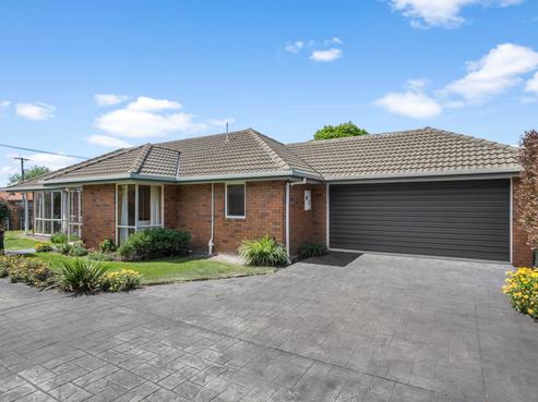 2/9 Wittys Road, Avonhead