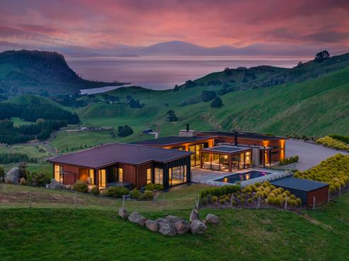 155 Whakaroa Road, Kinloch