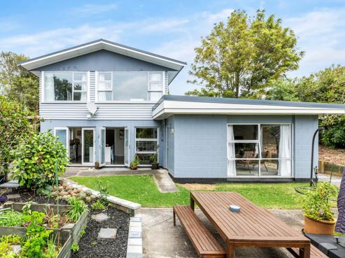 7 Palawan Place, Torbay