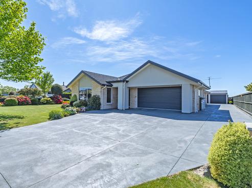 9 Pemberton Drive, Darfield