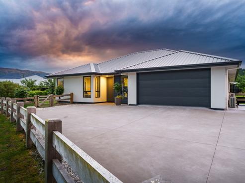 13 Three Kings Court, Outram