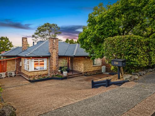 236 Godley Road, Titirangi