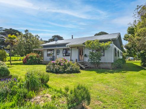 98 Morgans Road, Eketahuna