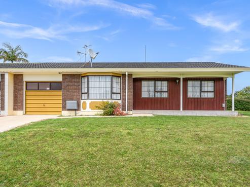 51A Paramount Parade, Tikipunga