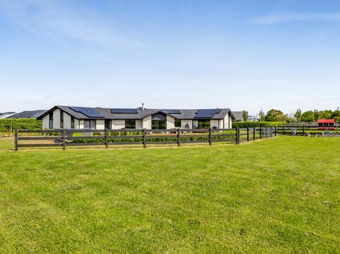 1 Larlin Drive, Hawera