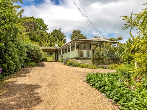17 Crescent Road East, Ostend