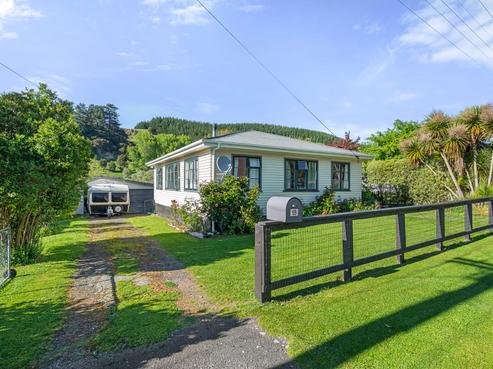 15 Blackhill Road, Tinui