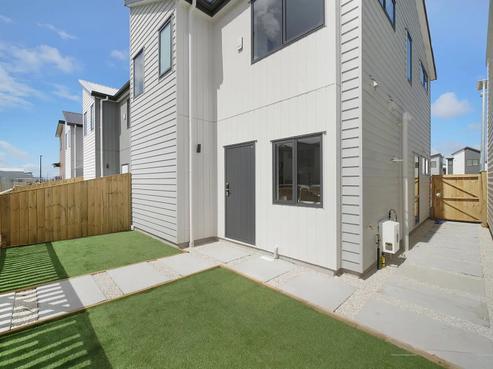 9 Te Kaapia Road, Papakura