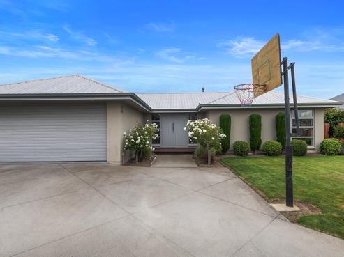 11 Orchard Grove, Netherby