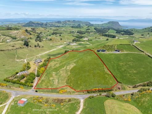 53 Whakaroa Road, Kinloch