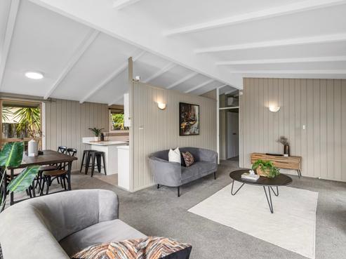 2 Holloway Place, Forest Lake